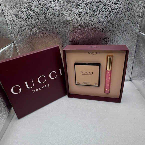 Gucci Other - Gucci Beauty Pink Lip Gloss & Highlighter Set in Burgundy Box